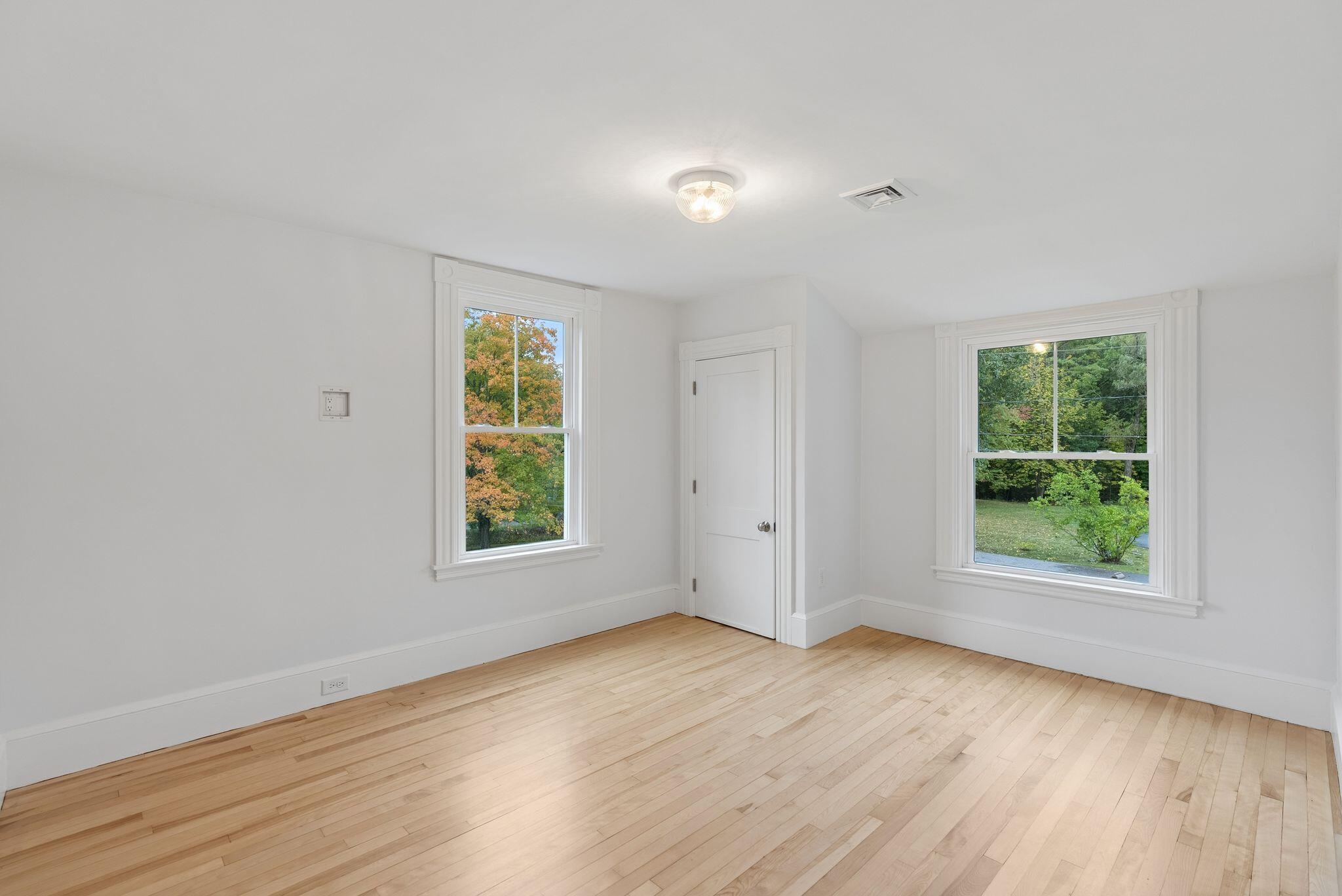 87 Depot Road Falmouth, ME 04105 - Photo 30 of 52 39_DSC02853