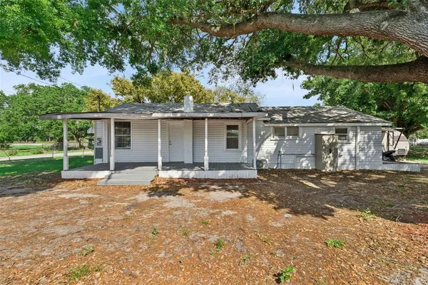 $129,900 | 102 2nd Street Southeast, Winter Haven, FL 33880