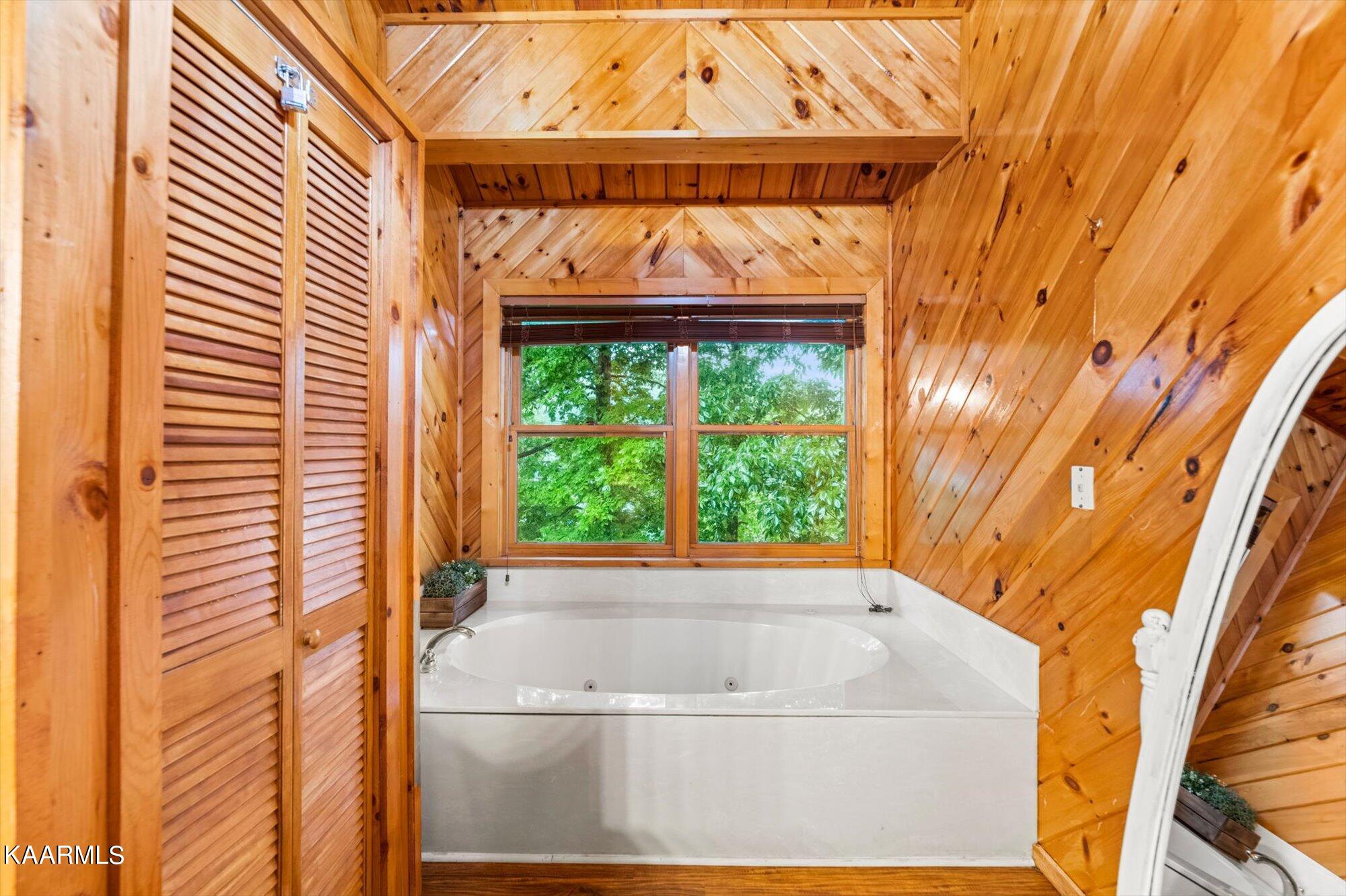 2420 Sunset Road Sevierville, TN 37862 - Photo 14 of 41 2420 Sunset Rd