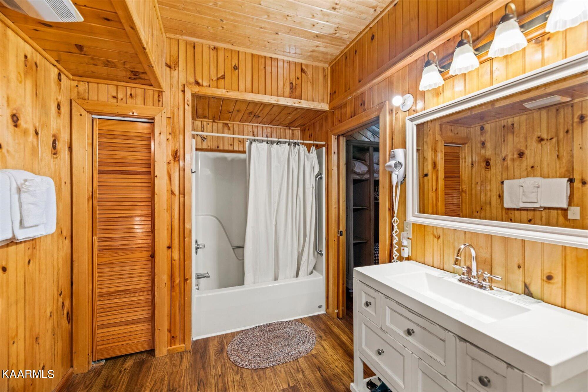 2420 Sunset Road Sevierville, TN 37862 - Photo 17 of 41 2420 Sunset Rd