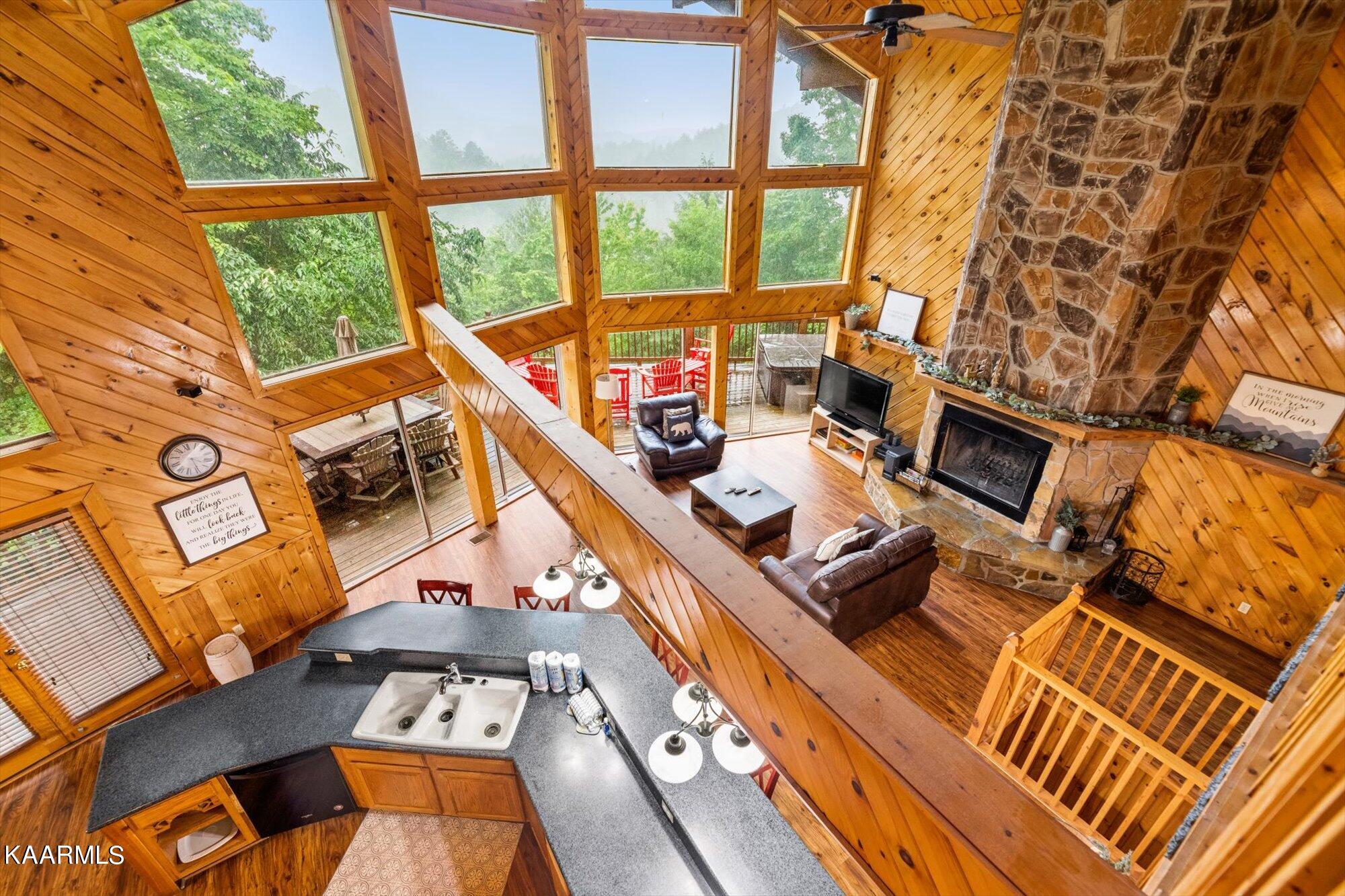 2420 Sunset Road Sevierville, TN 37862 - Photo 19 of 41 2420 Sunset Rd