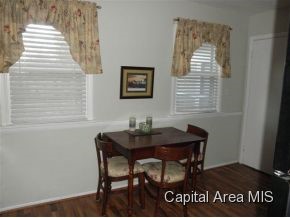 5 Stelte Lane Springfield, IL 62702 - Photo 5 of 13