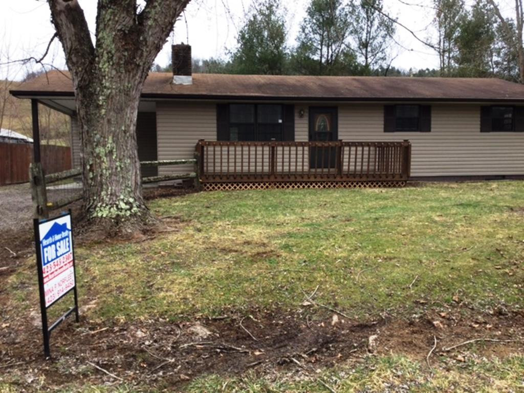 230 Reece Hill Road Mountain City, TN 37683 - Photo 2 of 21 Photo 2