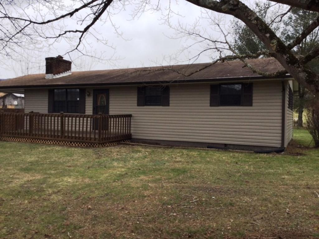 230 Reece Hill Road Mountain City, TN 37683 - Photo 3 of 21 Photo 3