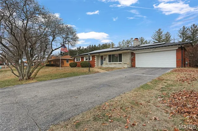 $200,000 | 209 Southgate Drive, Belleville, IL 62223