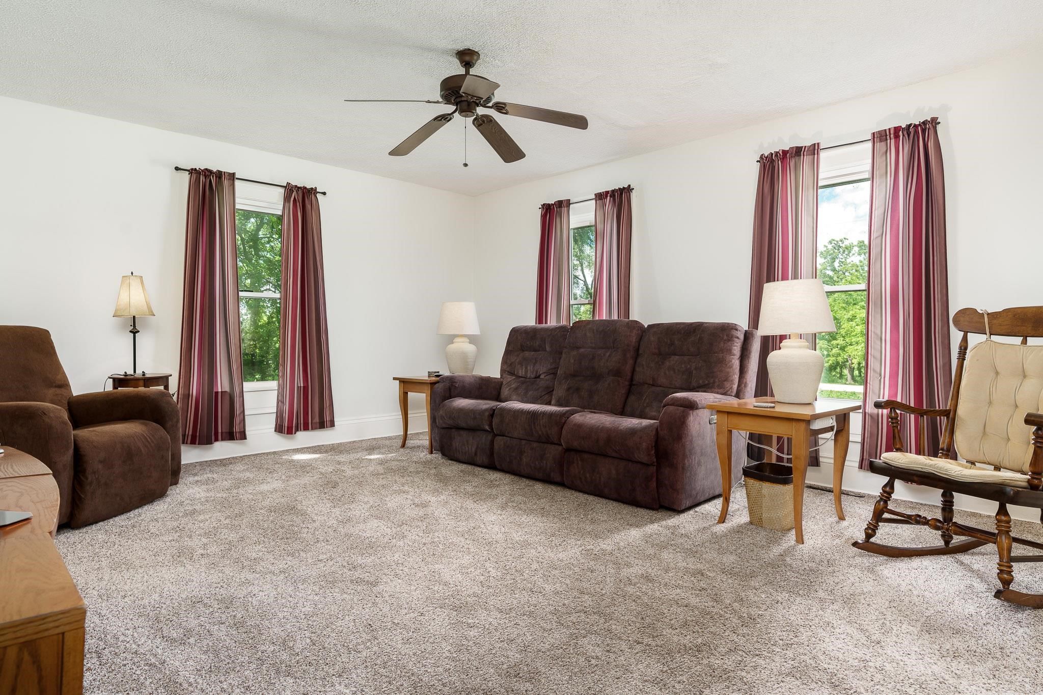 8321 Blomberg Road Cherry Valley, IL 61016 - Photo 7 of 65