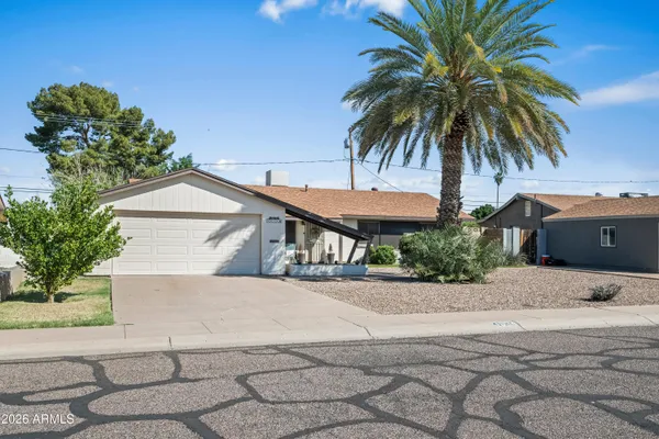 $415,000 | 3934 West Myrtle Avenue, Phoenix, AZ 85051