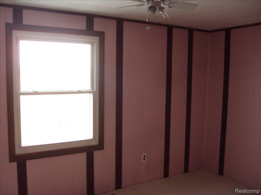 9899 Weber Road Columbus, MI 48063 - Photo 7 of 7 DSC02978