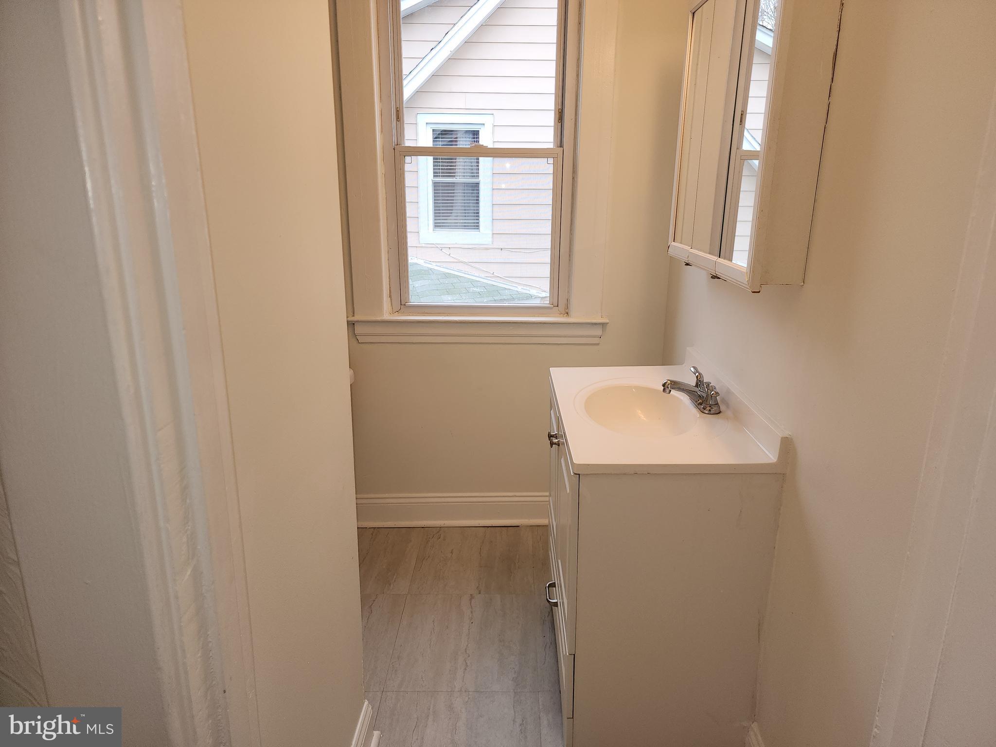 4011 Ridgecroft Road Baltimore, MD 21206 - Photo 21 of 48