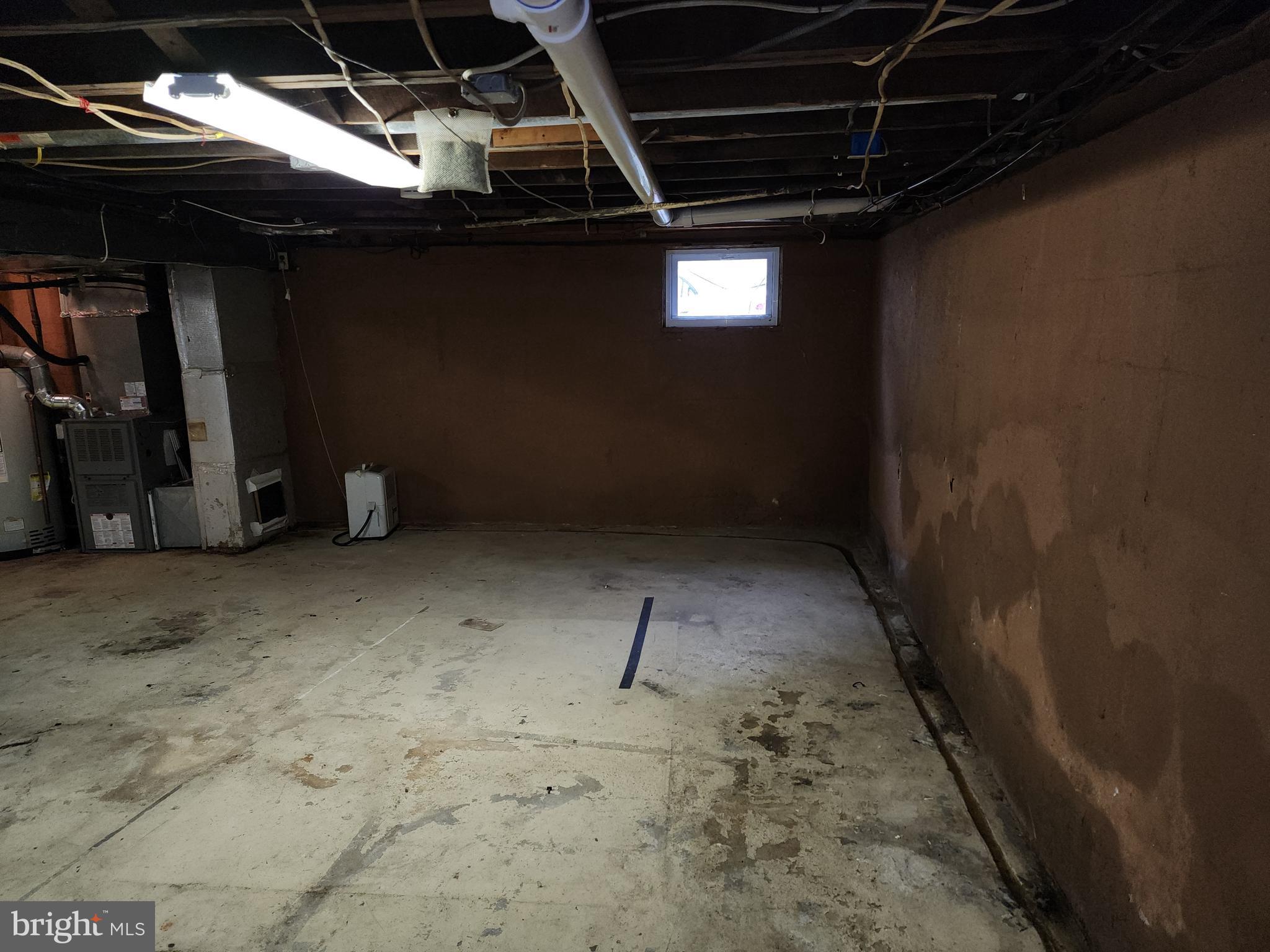 4011 Ridgecroft Road Baltimore, MD 21206 - Photo 45 of 48