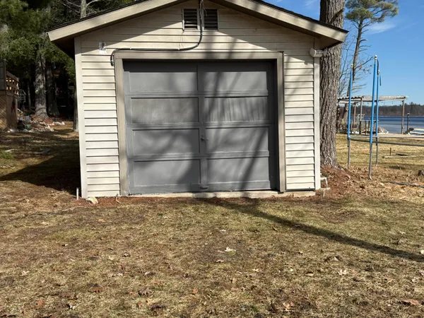 $349,900 | 12504 North Woodbridge Avenue, Bitely, MI 49309