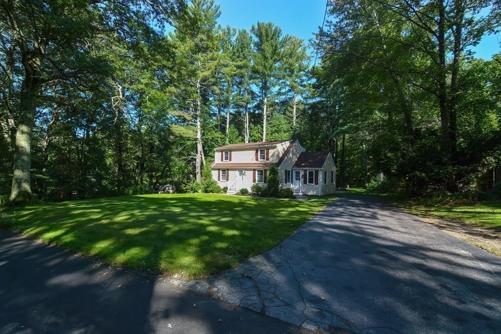 53 Warren Street Upton, MA 01568 - Photo 34 of 41 a view of a back yard