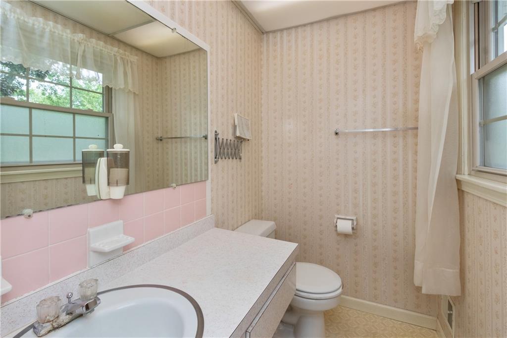 730 Howard Road Greenwood, IN 46142 - Photo 14 of 27 Gallery Image 14