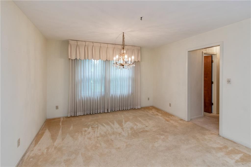 730 Howard Road Greenwood, IN 46142 - Photo 4 of 27 Gallery Image 4