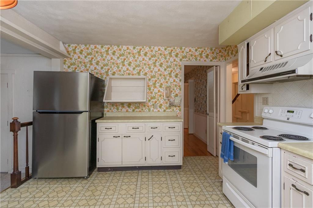 730 Howard Road Greenwood, IN 46142 - Photo 8 of 27 Gallery Image 8