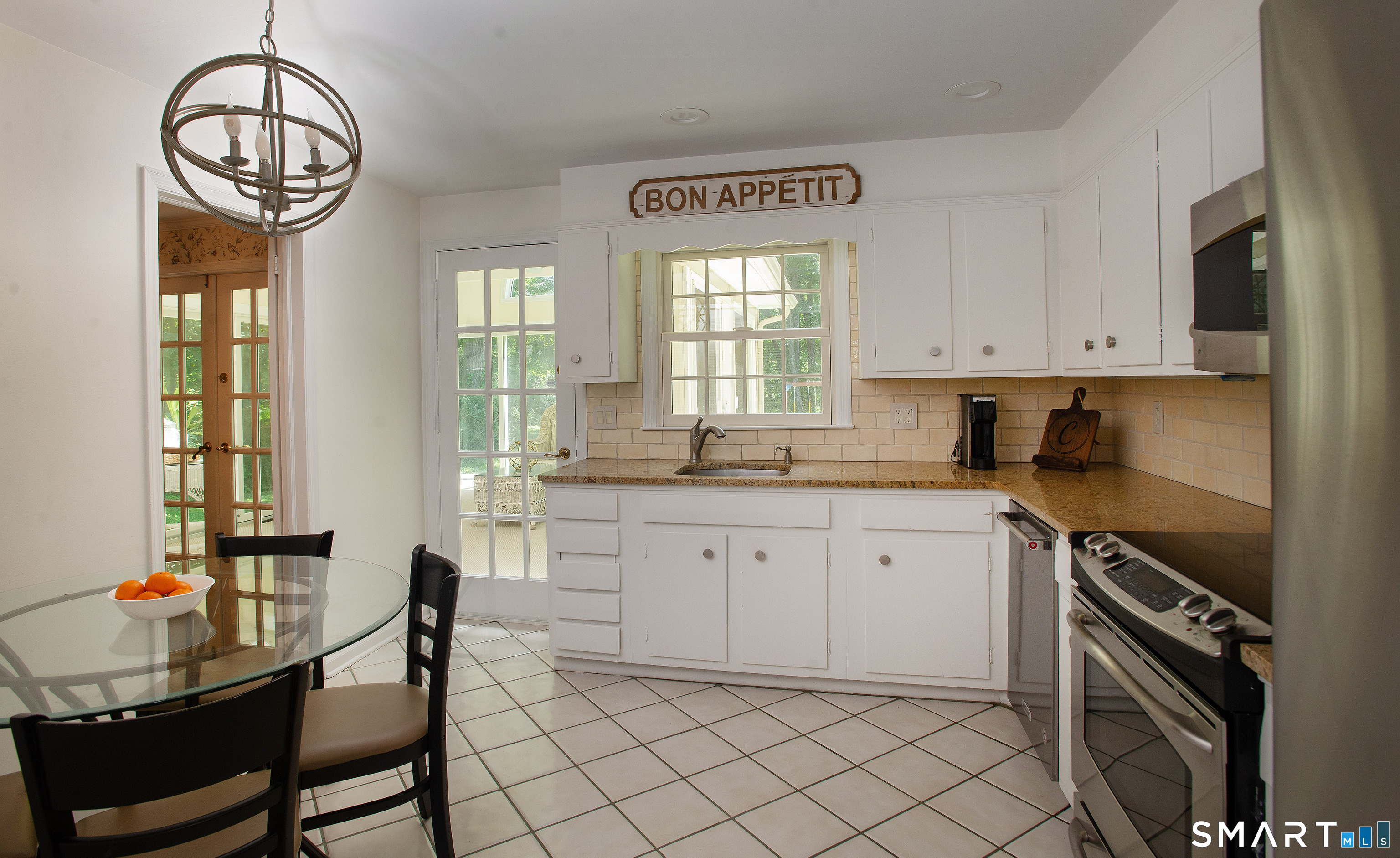 128 Florida Hill Road Ridgefield, CT 06877 - Photo 11 of 21