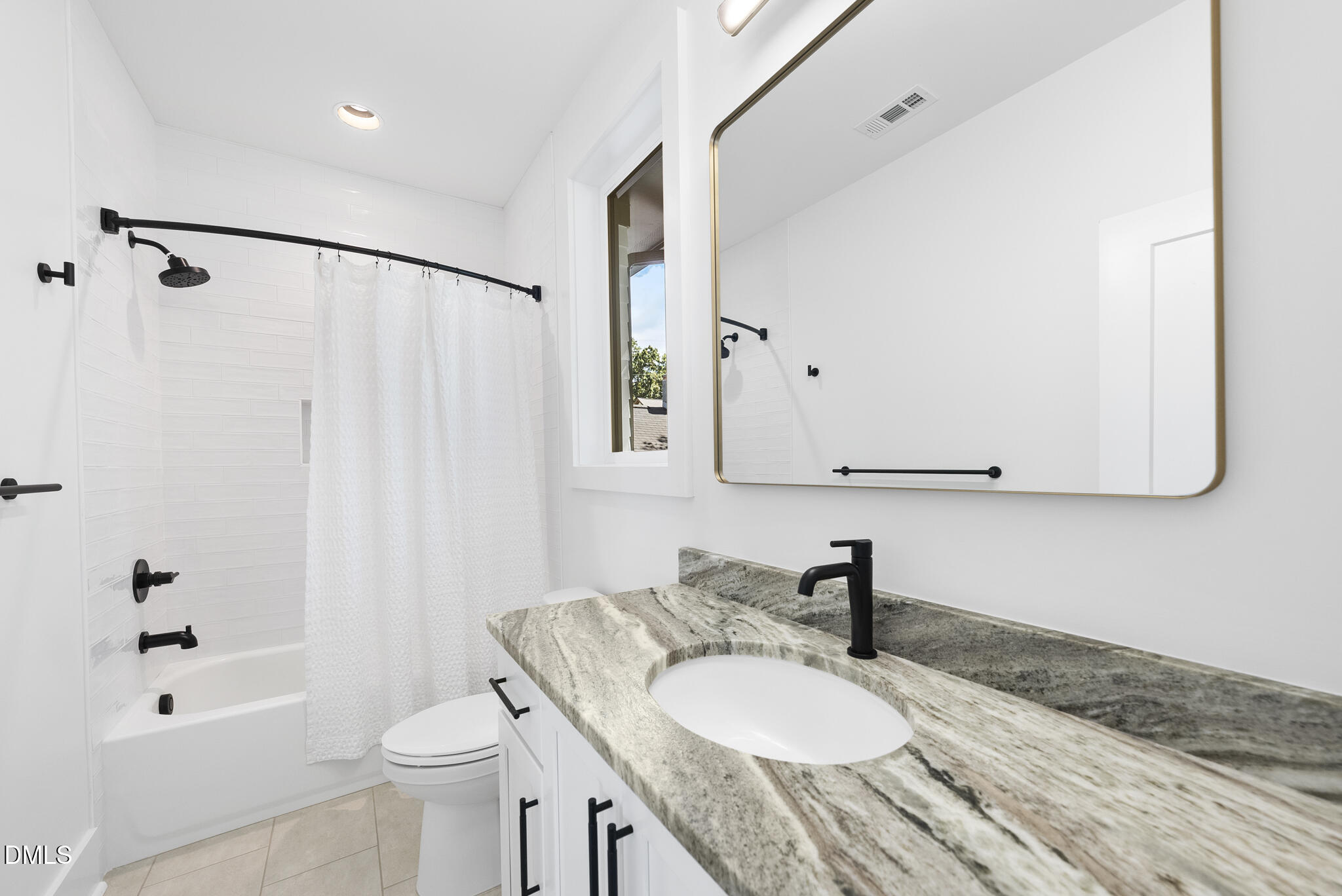 1009 Parker Street Raleigh, NC 27607 - Photo 46 of 66 DSC06245