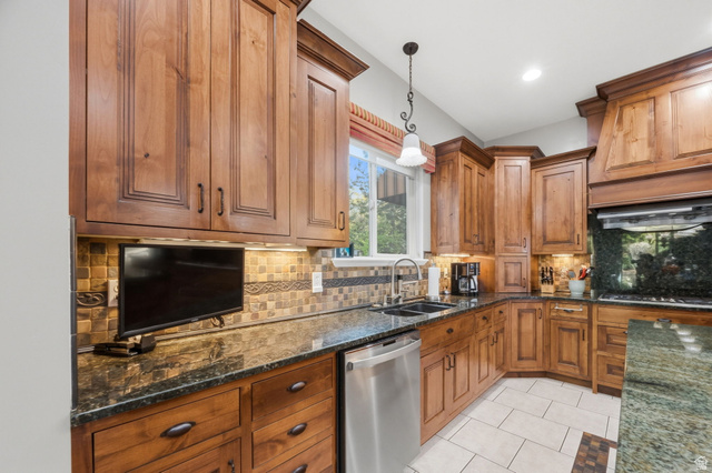 14116 Timber Ridge Drive Draper, UT 84020 - Photo 14 of 66