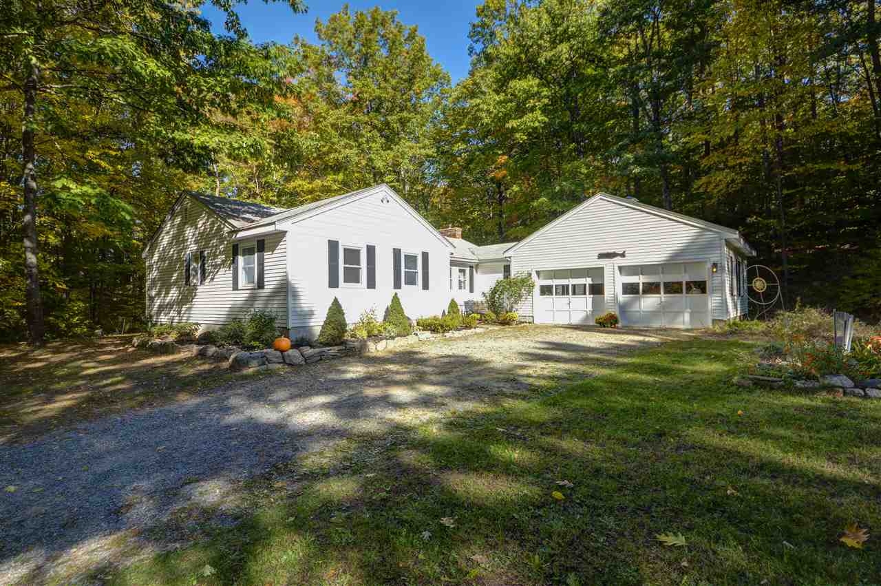 149 Deerfield Road Nottingham, NH 03290 - Photo 1 of 40