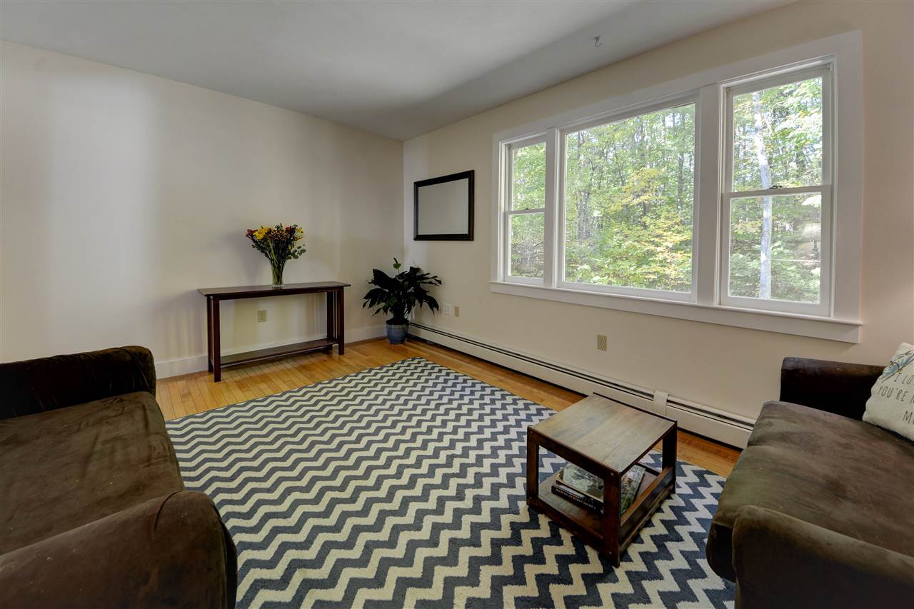 149 Deerfield Road Nottingham, NH 03290 - Photo 17 of 40