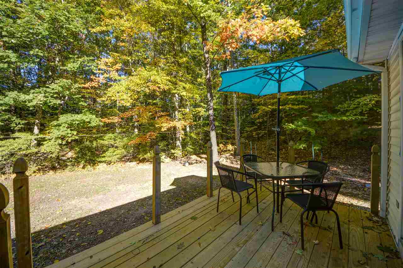 149 Deerfield Road Nottingham, NH 03290 - Photo 37 of 40