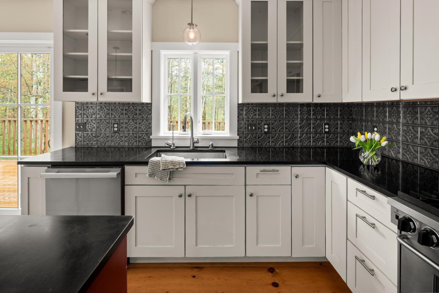 456 Thomas Lane Stowe, VT 05672 - Photo 13 of 43