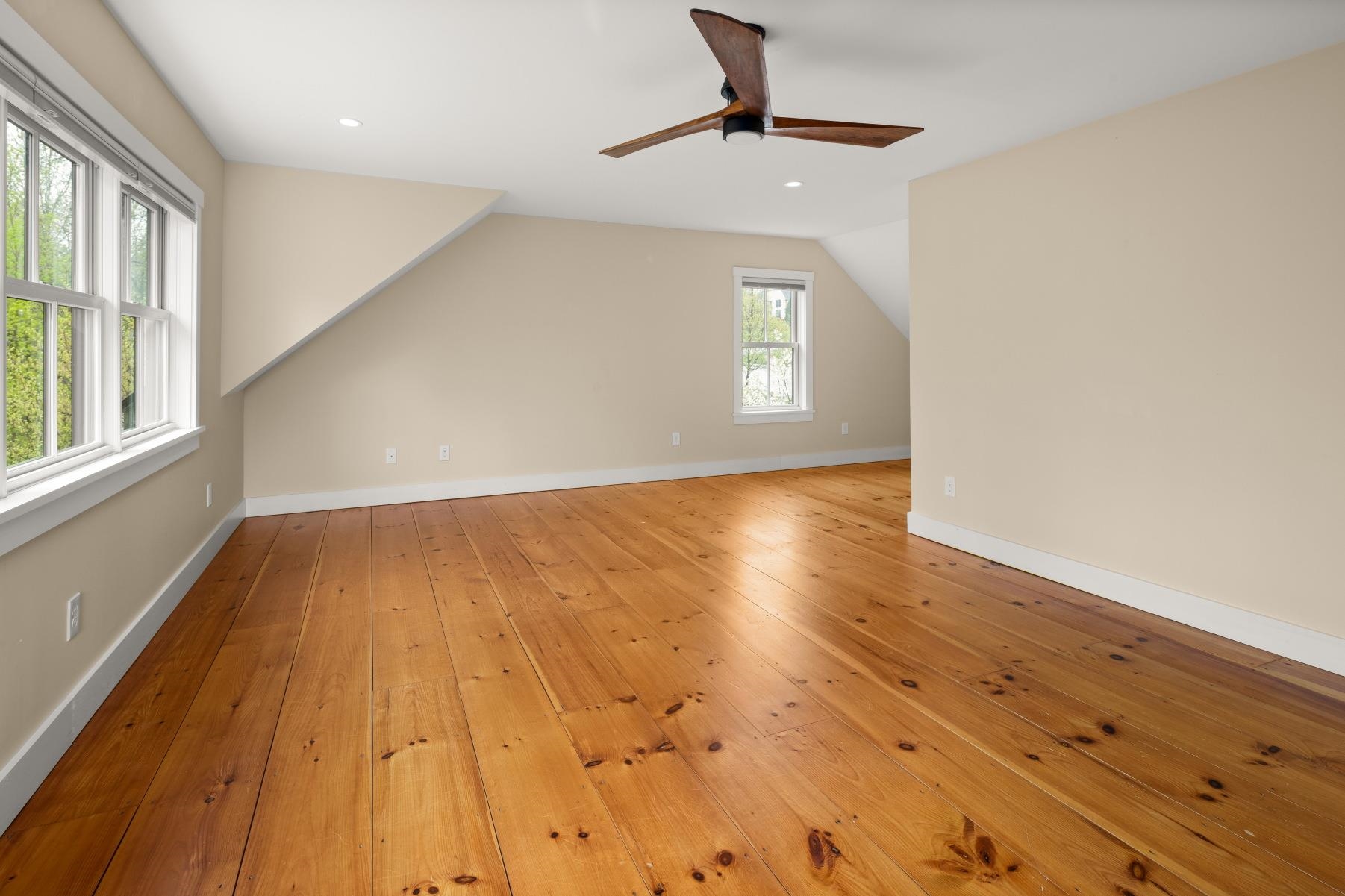 456 Thomas Lane Stowe, VT 05672 - Photo 26 of 43