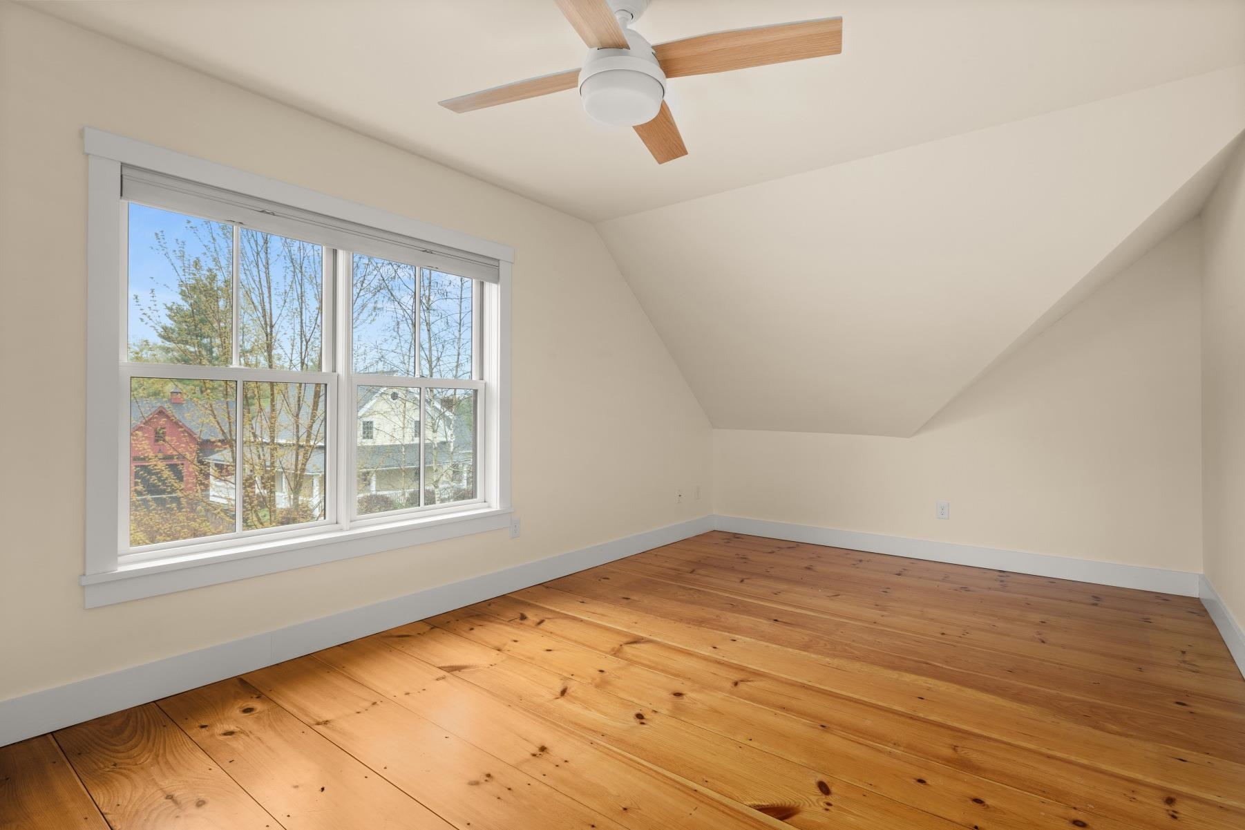 456 Thomas Lane Stowe, VT 05672 - Photo 29 of 43