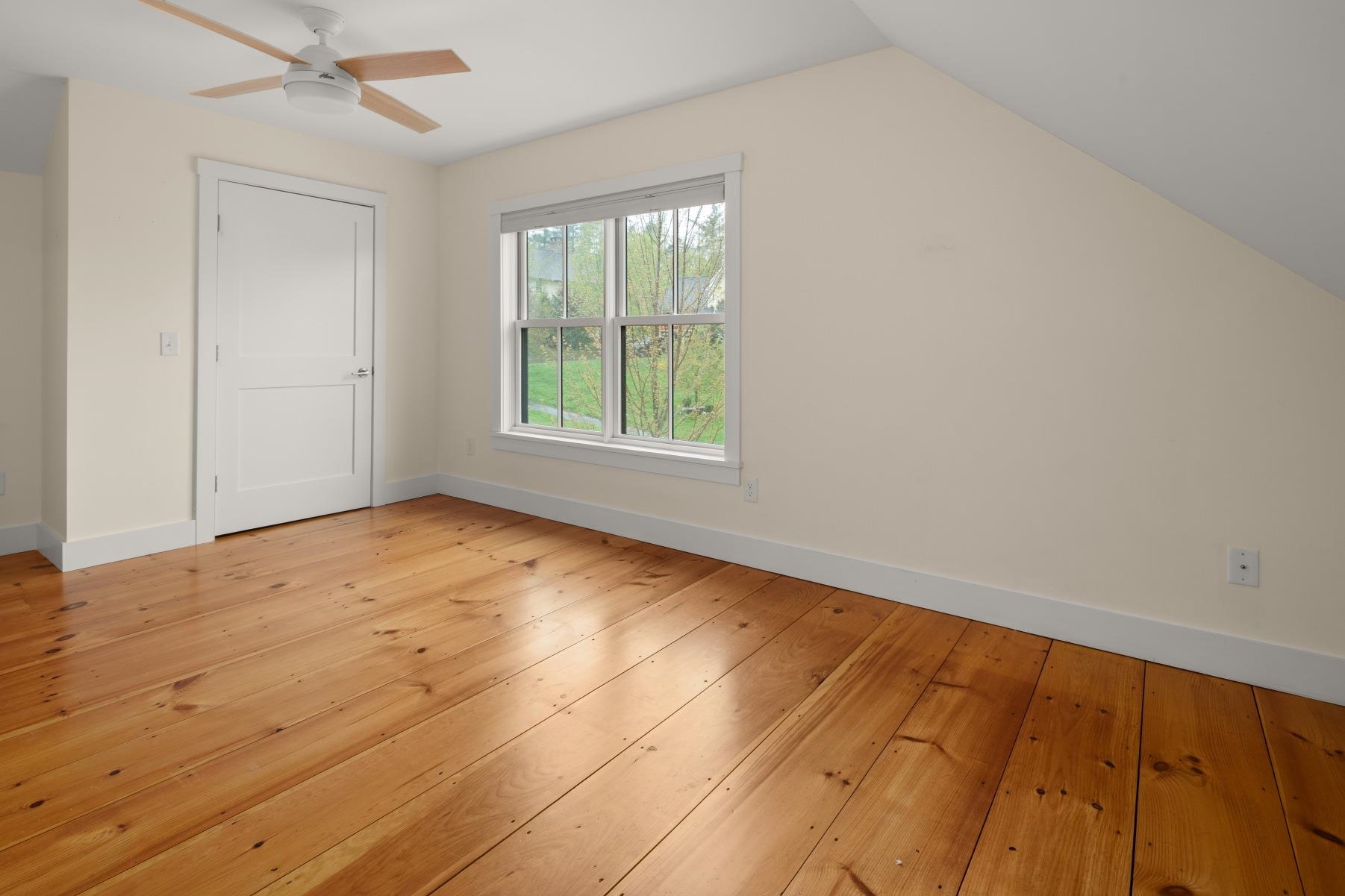 456 Thomas Lane Stowe, VT 05672 - Photo 33 of 43