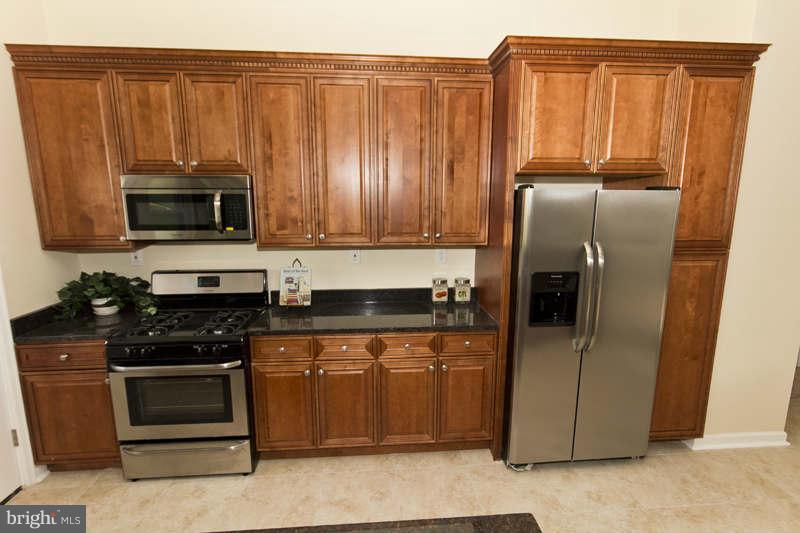6101 Talles Road Baltimore, MD 21207 - Photo 8 of 21 Stainless Appliances