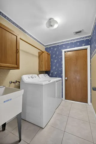 $5,600 | 428 Marble Canyon Drive, Wellington, FL 33414