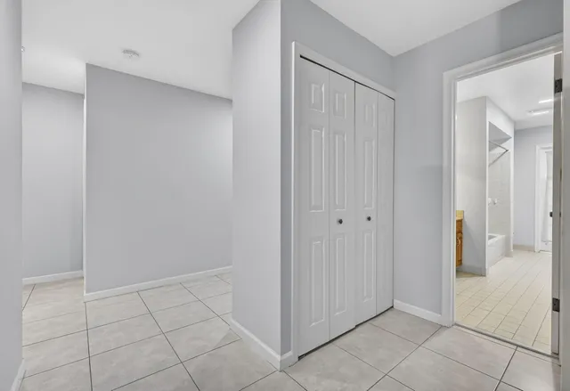 $5,600 | 428 Marble Canyon Drive, Wellington, FL 33414