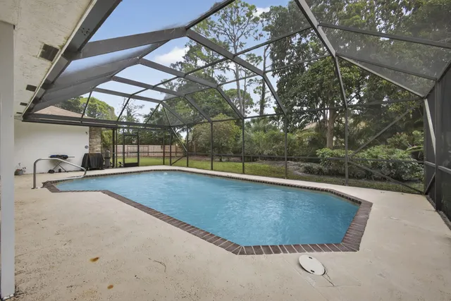 $5,600 | 428 Marble Canyon Drive, Wellington, FL 33414