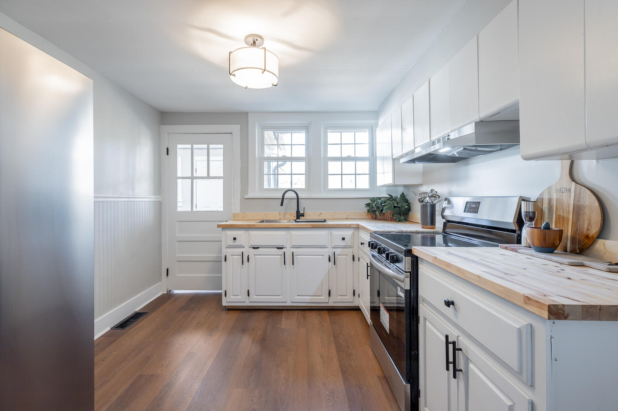 83 Brandon Lane Rossville, GA 30741 - Photo 6 of 14 Kitchen