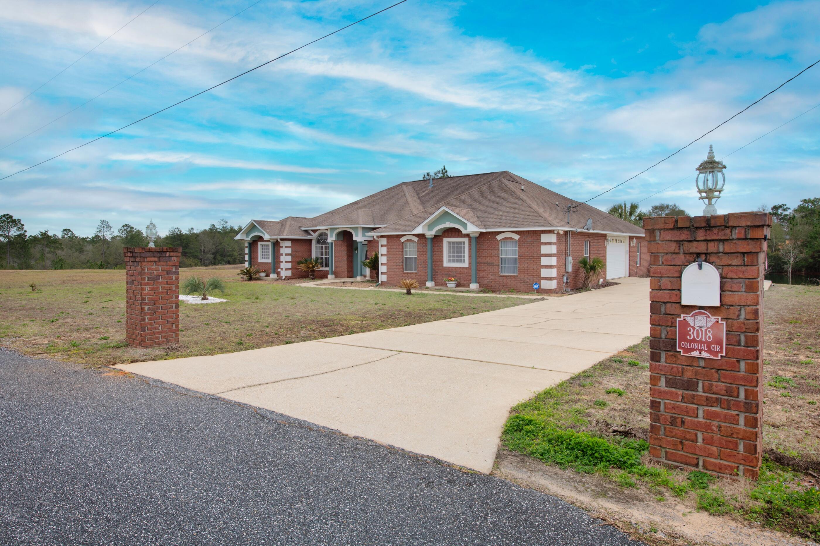 3018 Colonial Circle Crestview, FL 32539 - Photo 3 of 55 Colonial-78