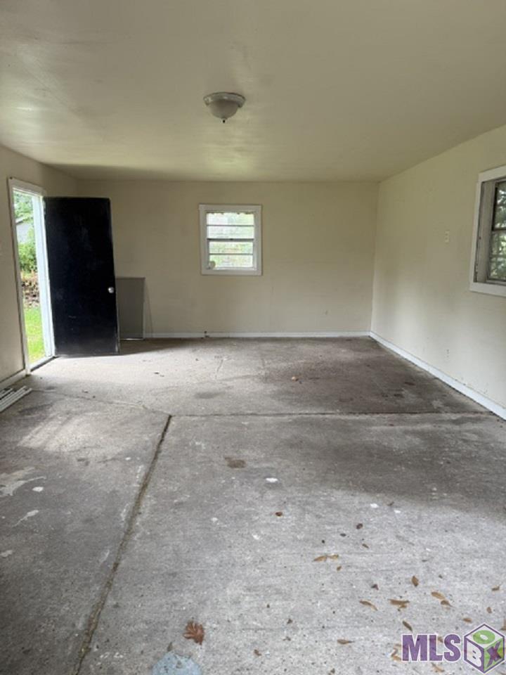 4242 Gurney Street Baton Rouge, LA 70805 - Photo 10 of 11 Gallery Image 10
