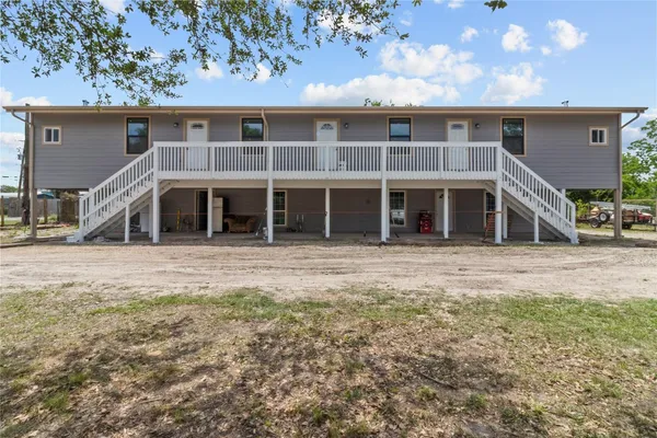 $1,350 | 316 20th Street, Unit 3, San Leon, TX 77539