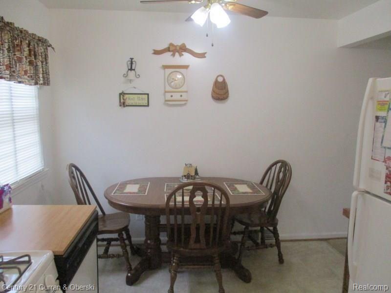 192 Amherst Street Inkster, MI 48141 - Photo 9 of 36 IMG_0450.JPG