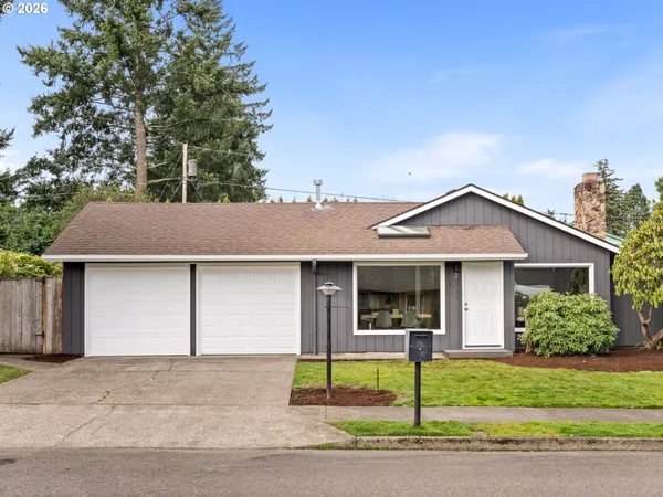 $439,900 | 3811 Southeast 169th Place, Portland, OR 97236