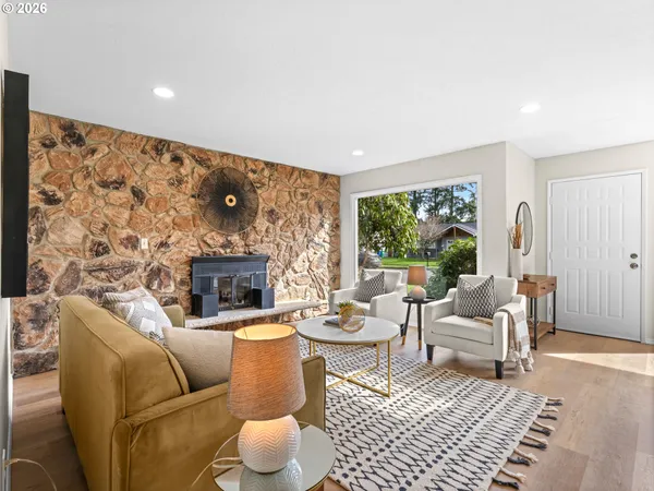 $439,900 | 3811 Southeast 169th Place, Portland, OR 97236