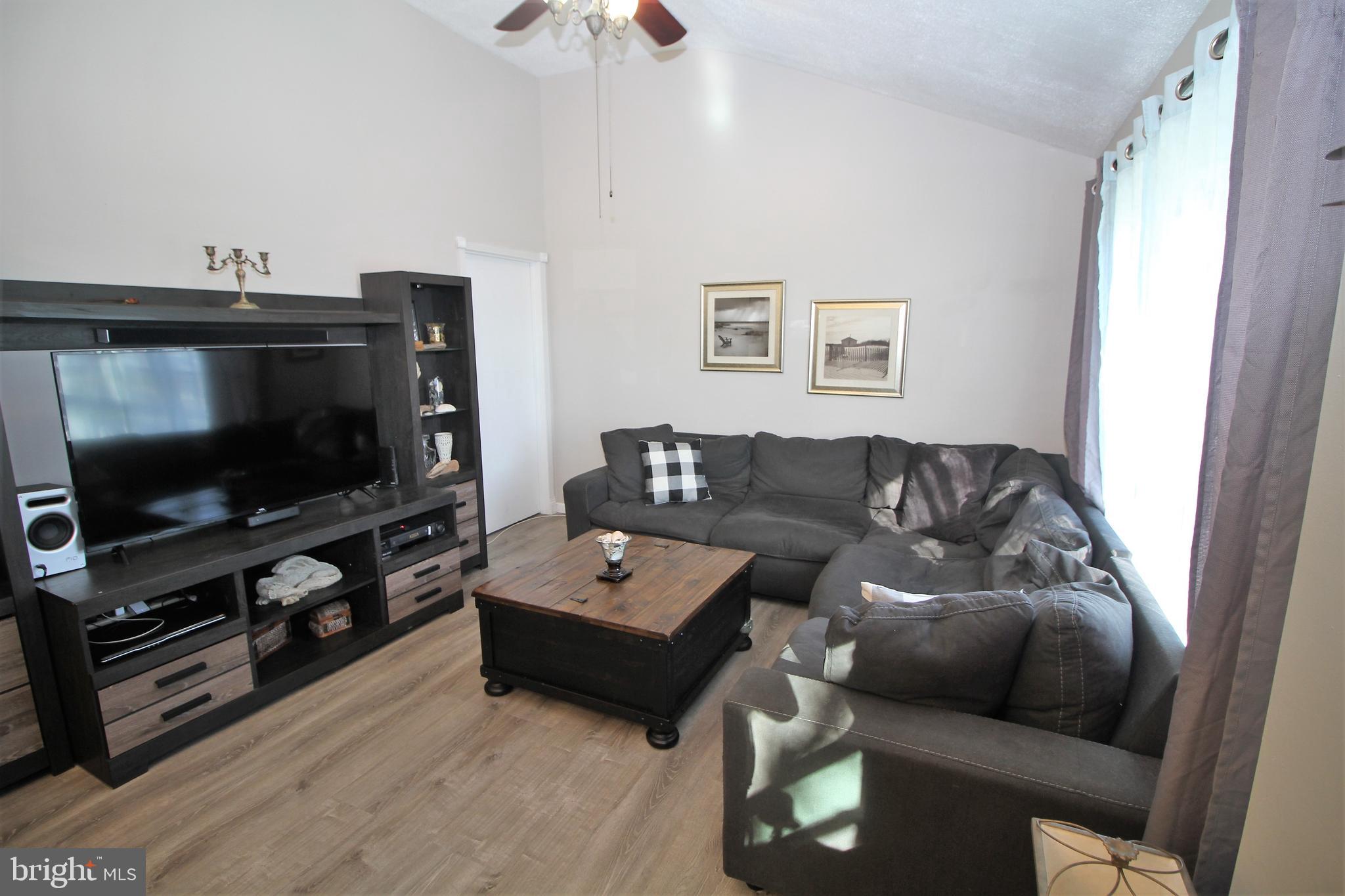 76 Falmouth Road Hamilton, NJ 08620 - Photo 9 of 19 Gallery Image 9