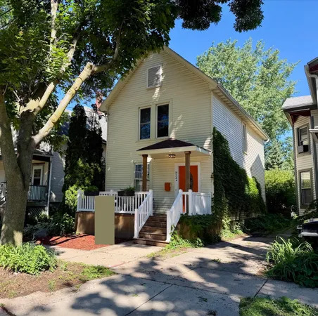 $595,000 | 824 East Dayton Street, Madison, WI 53703
