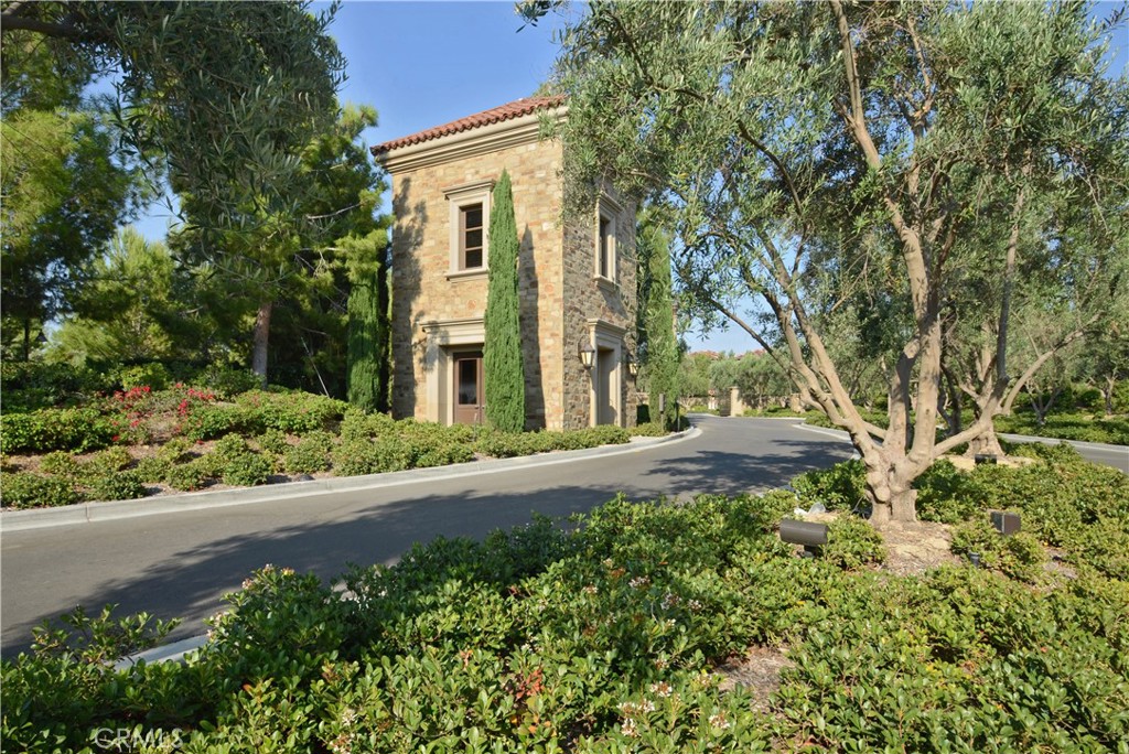 41 Bianco Irvine, CA 92618 - Photo 17 of 24