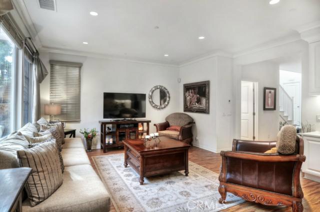 41 Bianco Irvine, CA 92618 - Photo 6 of 24