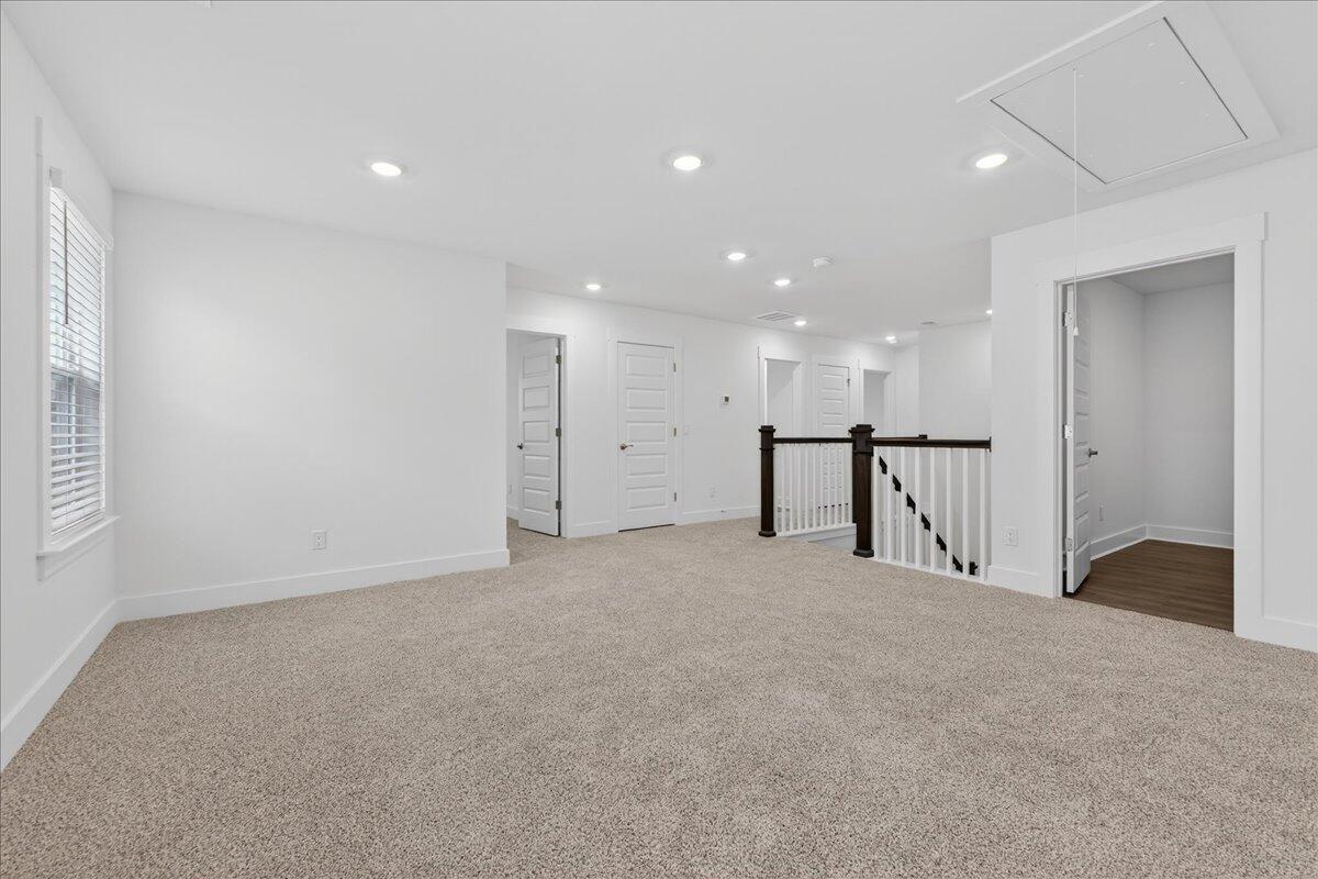 357 Calm Water Way Summerville, SC 29486 - Photo 27 of 60 29-Maddie Breggia - DSC04273