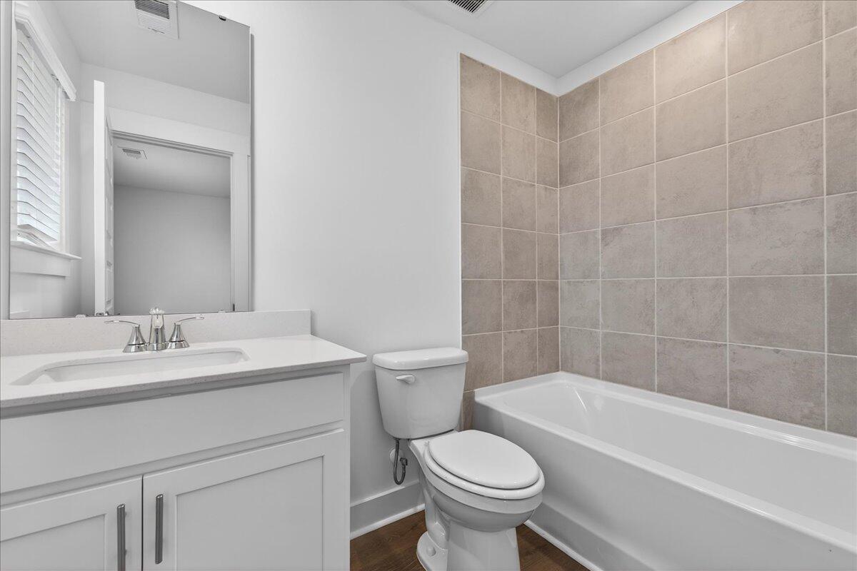 357 Calm Water Way Summerville, SC 29486 - Photo 36 of 60 40-Maddie Breggia - DSC04313