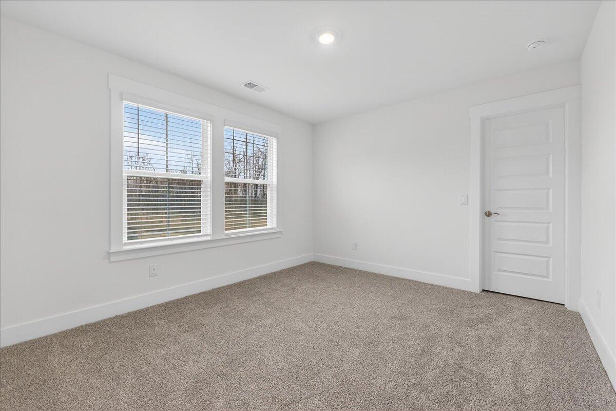 357 Calm Water Way Summerville, SC 29486 - Photo 41 of 60 47-Maddie Breggia - DSC04334