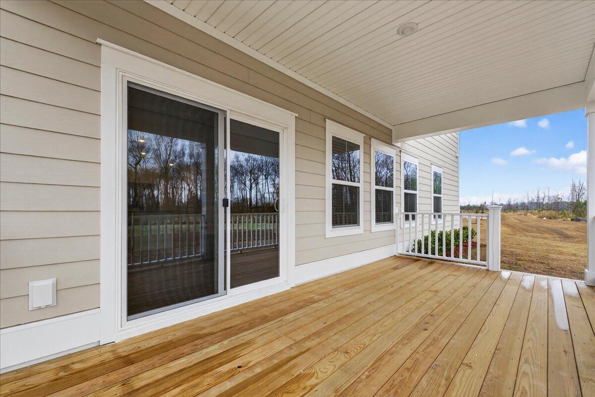 357 Calm Water Way Summerville, SC 29486 - Photo 44 of 60 50-Maddie Breggia - DSC04243