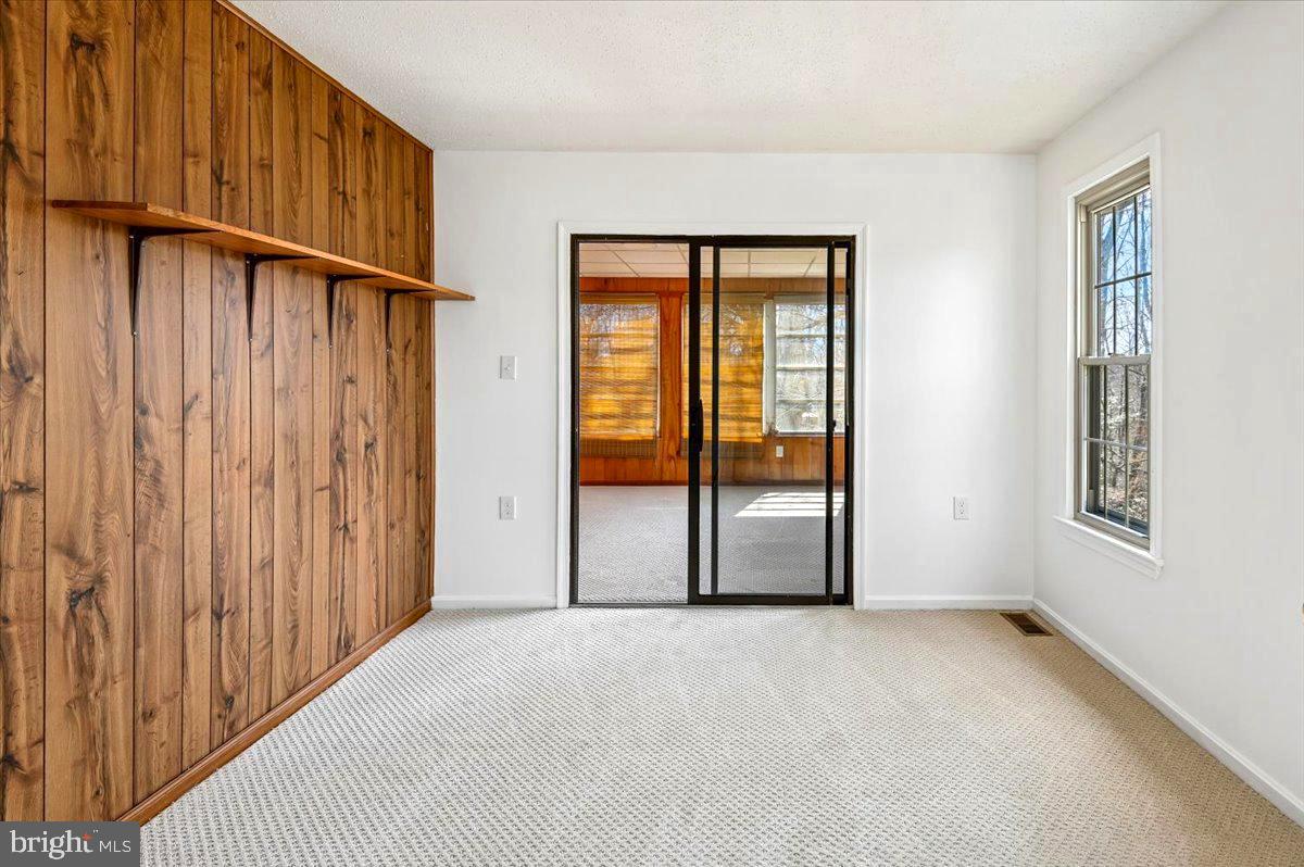 860 Woodmont Road Annapolis, MD 21401 - Photo 25 of 55 Separate Den/Office