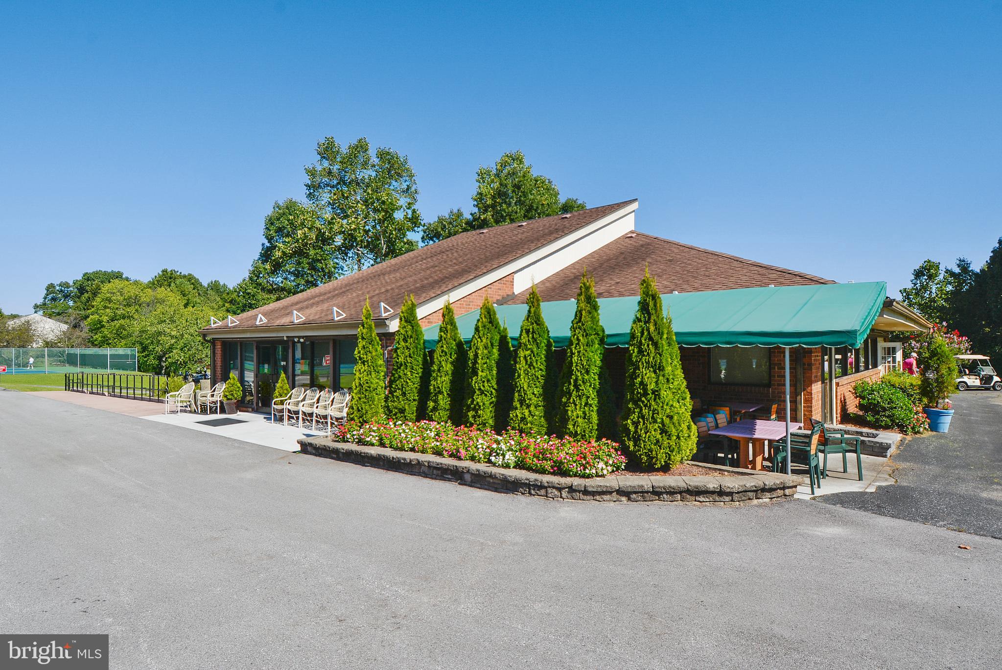 860 Woodmont Road Annapolis, MD 21401 - Photo 38 of 55 Community restaurant